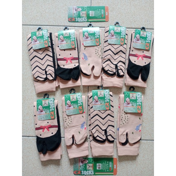 Kaos kaki jempol muslim nylon motif 3pasang kemas