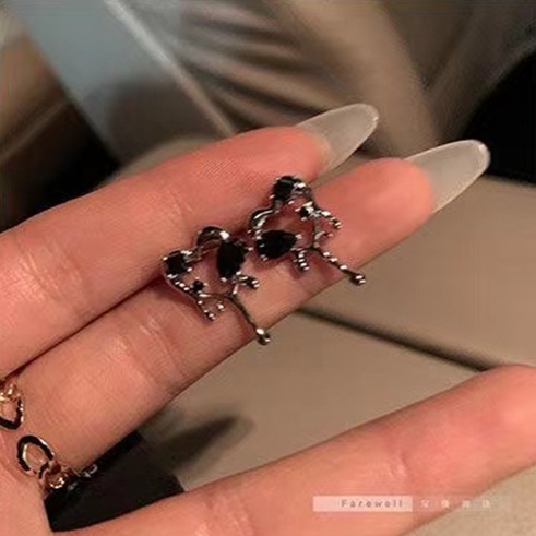 IFYOU Anting Stud Mutiara Bentuk Hati Warna Hitam Gaya Vintage Untuk Wanita