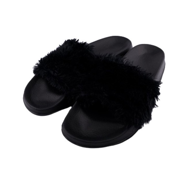 L'Oreal Exclusive Black Faux Fur Slipper Sendal