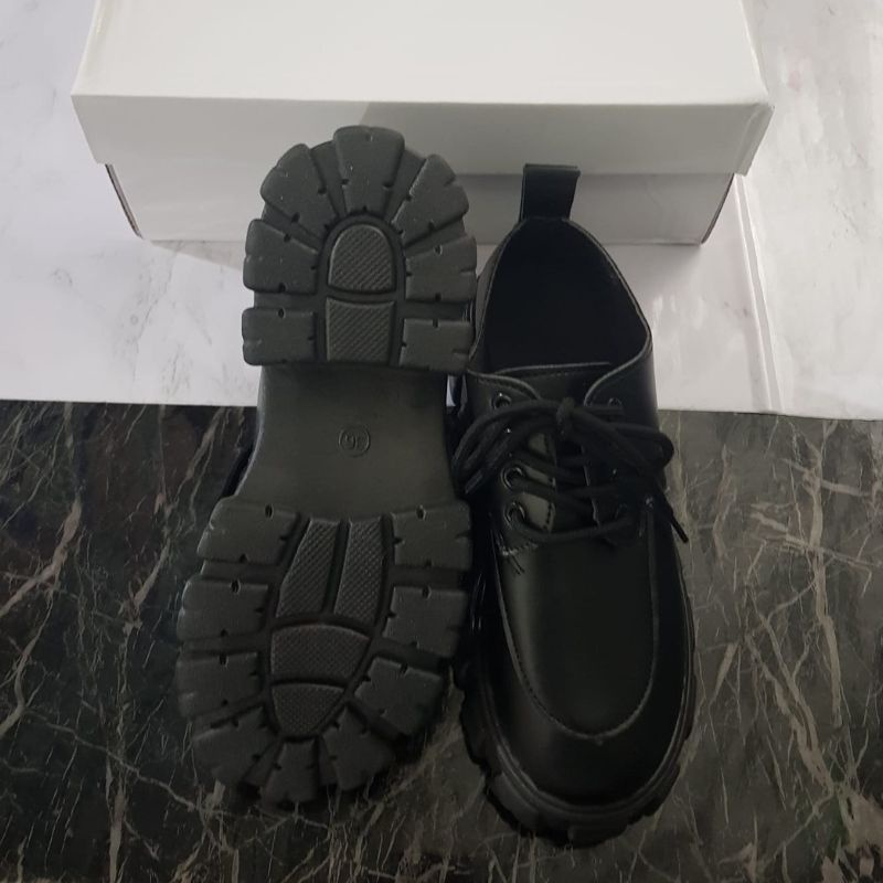 22004 Sepatu Docmart hitam wanita import sepatu oxford murah