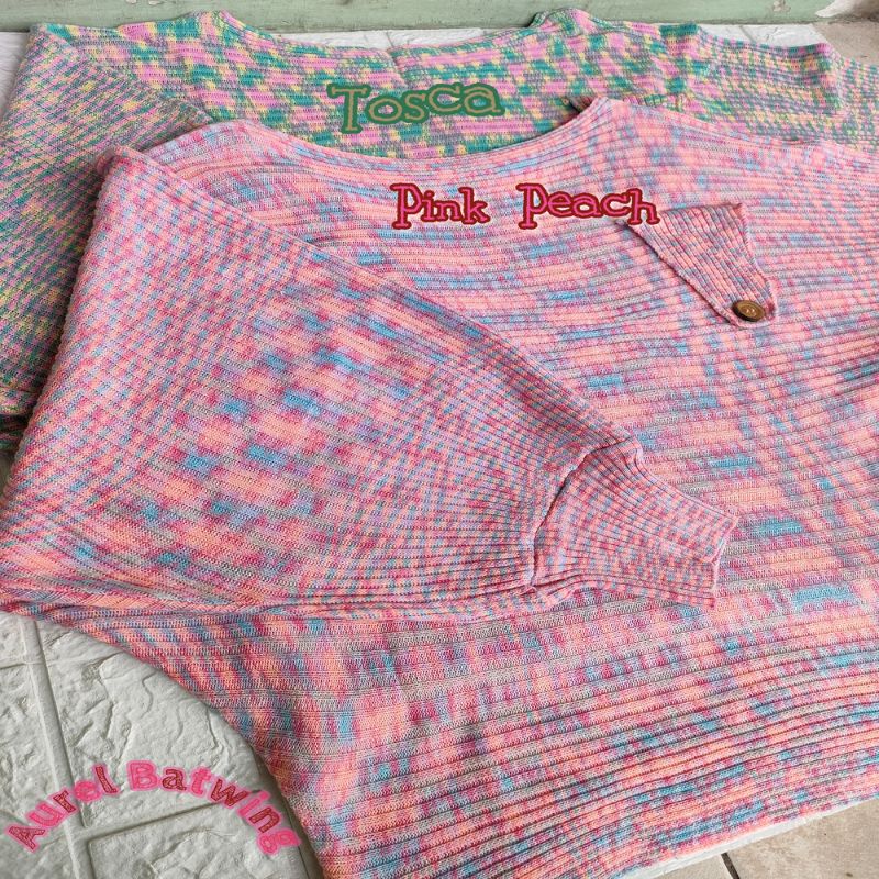 Karin Batwing Rajut Aurel Knit Abstrak