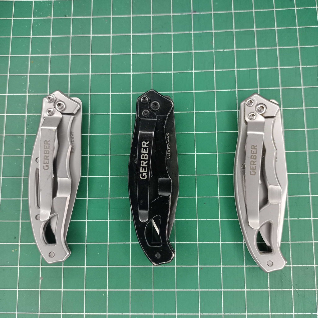 Gerber Mini paraframe plain blade, stainless steel folding knife