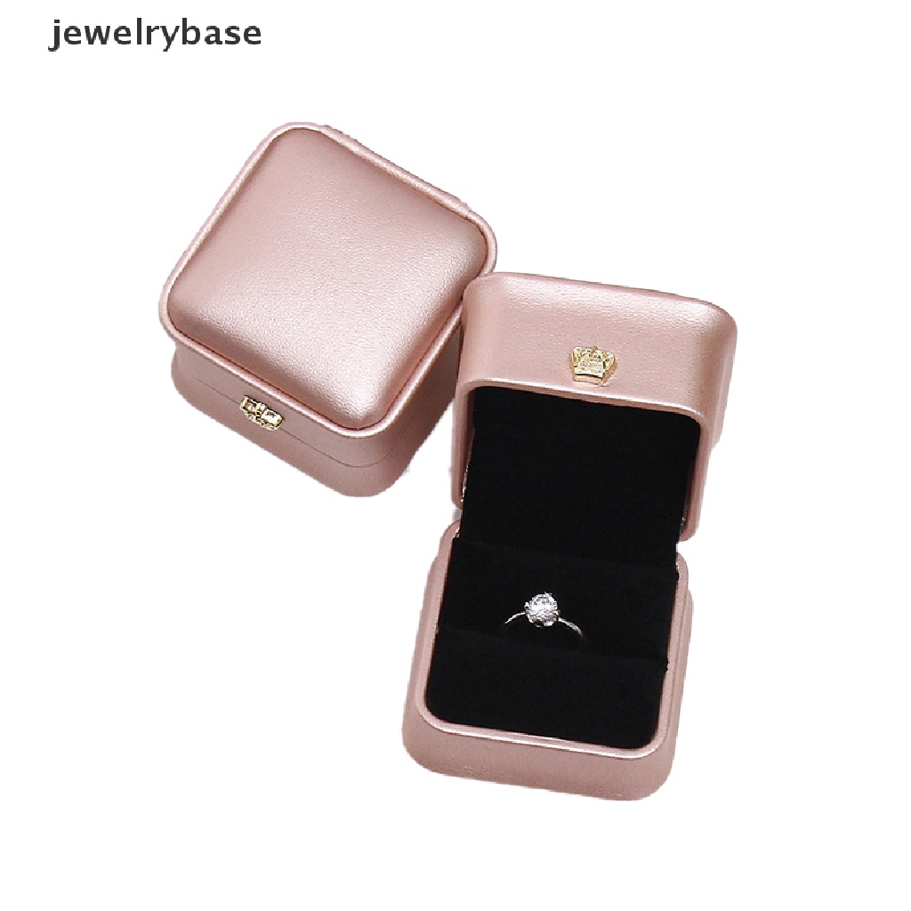 Kotak Display Perhiasan Anting Cincin Bentuk Persegi Bahan PU Untuk Hadiah Pernikahan