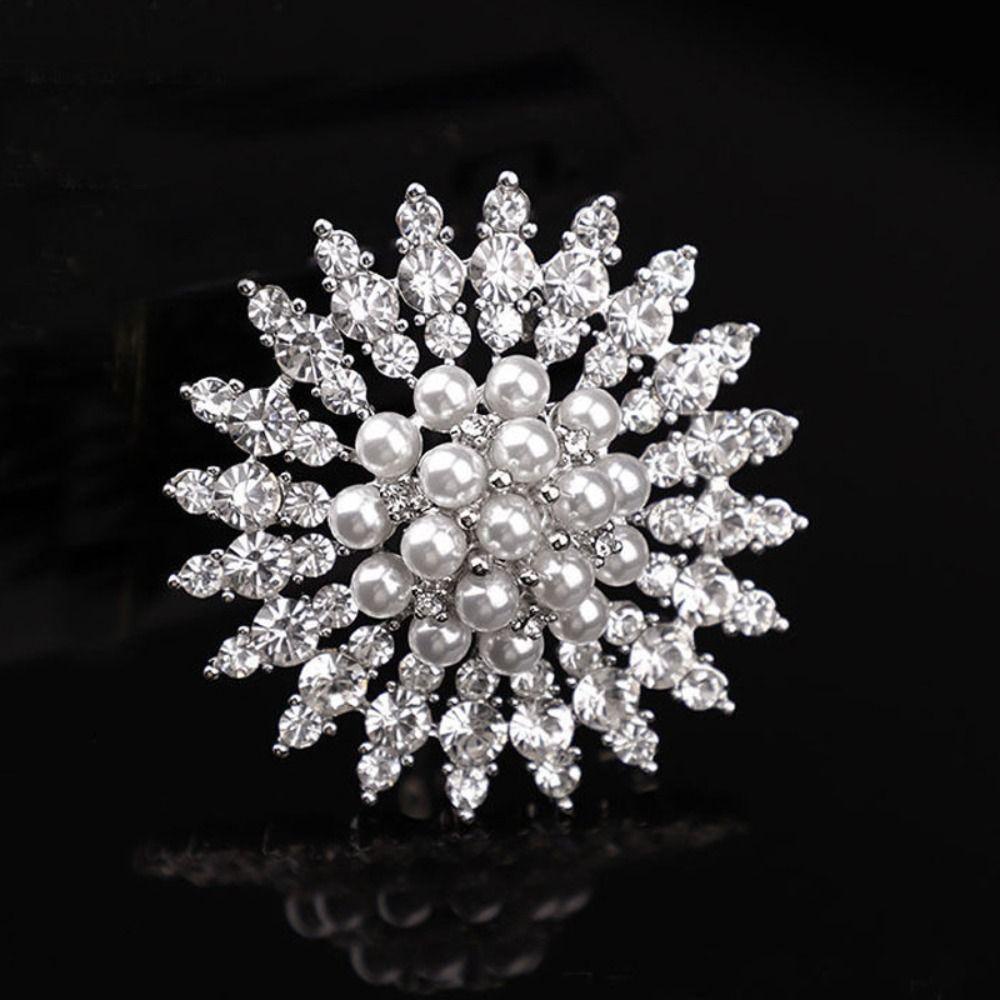 Needway   Wanita Bros Lucu Unik Mutiara Snowflake Berlian Imitasi Alloy Vintage Aksesoris Pakaian