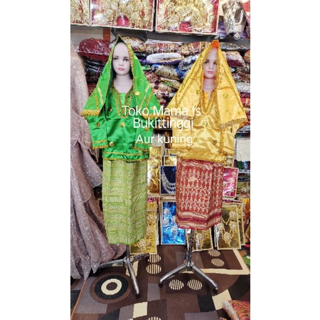 baju adat koto gadang anak anak