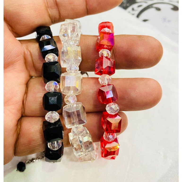 gelang titanium kristal berkilau