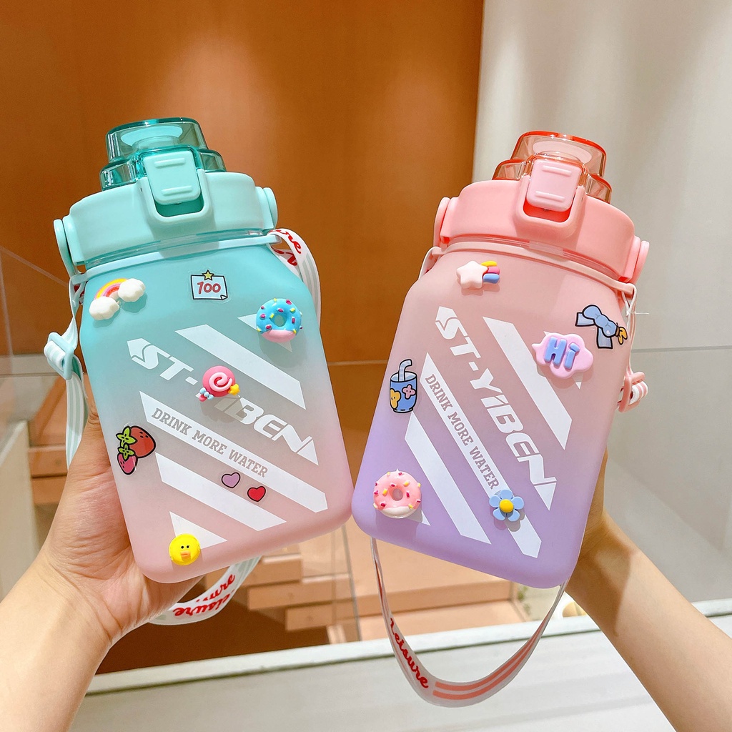 Botol Minum 2Liter Gemoy Model Beruang Gradasi FREE STIKER 2D&amp;3D Botol Minum Viral