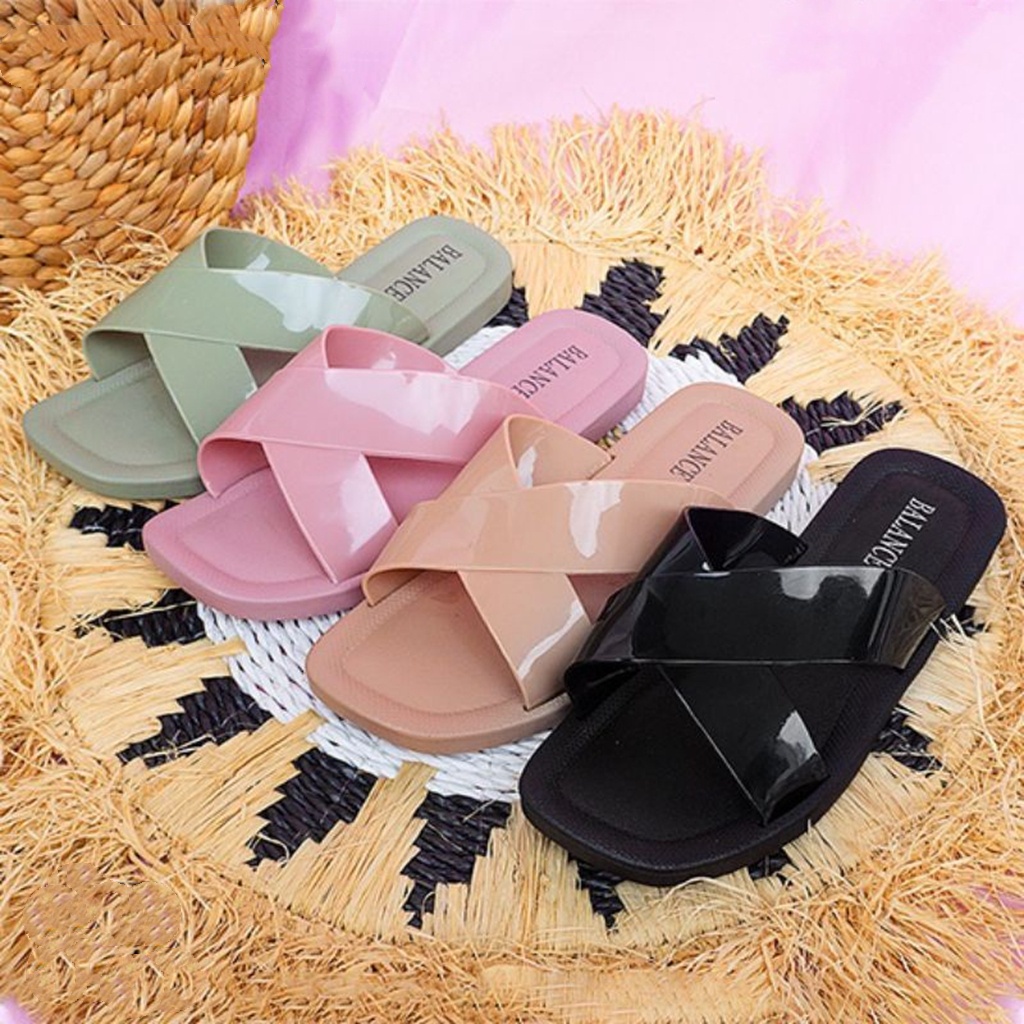 Alibaba1688 Sandal Slop Karet Wanita High Quality / Sandal Jelly Lentur Elastis Motif Silang