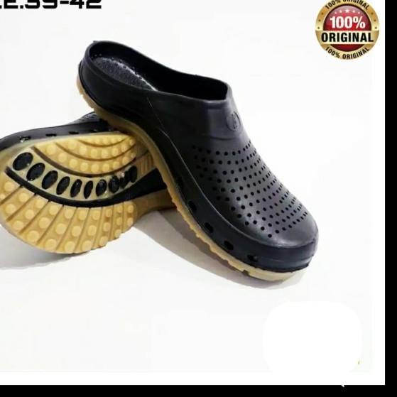 SEPATU SANDAL PRIA AP CLOGS BOOTS SENDAL KARET SLOP 39~42 ORI MURAH - Cokelat, 40