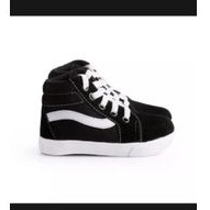 Alas cokoer.sepatu boots fashion anak tali polos