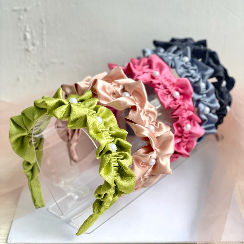 BANDO RUFFLE SATIN MONTE - Bando Kerut Korea Viral Aksesoris Rambut Bahan Satin Awan Bandana Hair Accessories Bayi Anak Mutiara Natal Perempuan Wanita