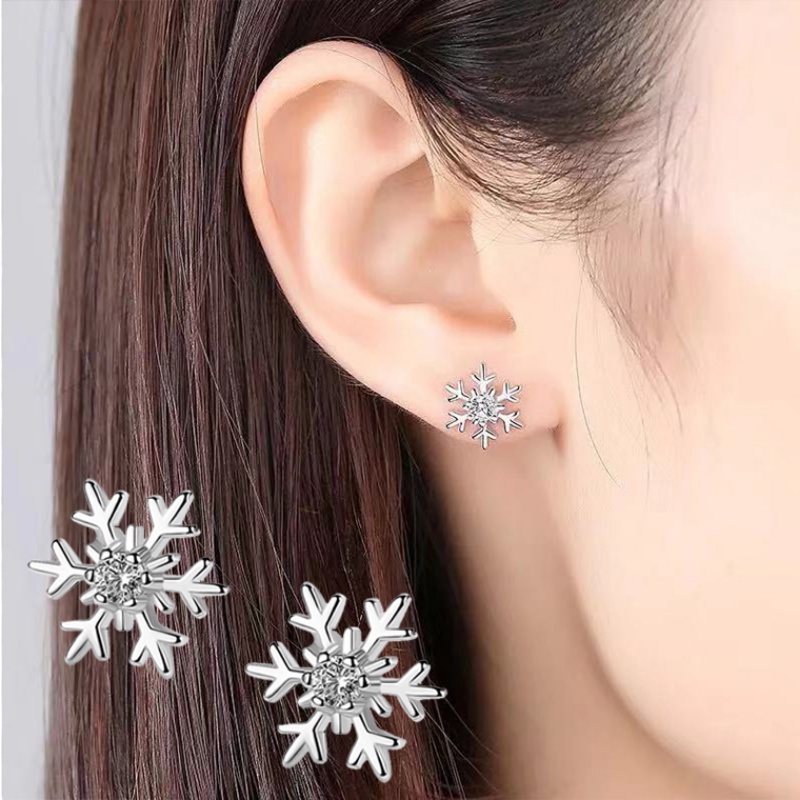 Anting Stud Zircon Berlian Imitasi Bentuk Kepingan Salju Natal Untuk Wanita