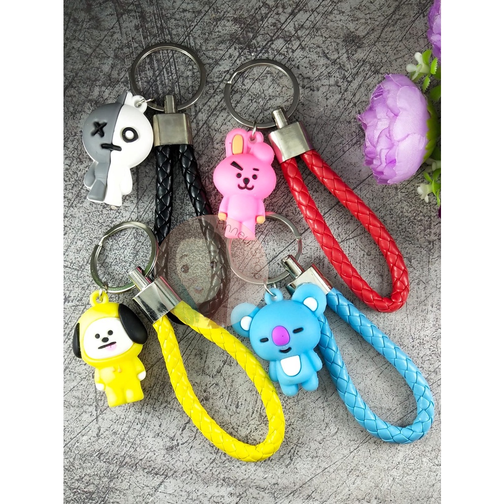 BKK0015 - Gantungan Kunci BTS BT21 Character Keychain Key Chain Gantungan Tas Kotak Pensil Charm Stationery Kpop Korea