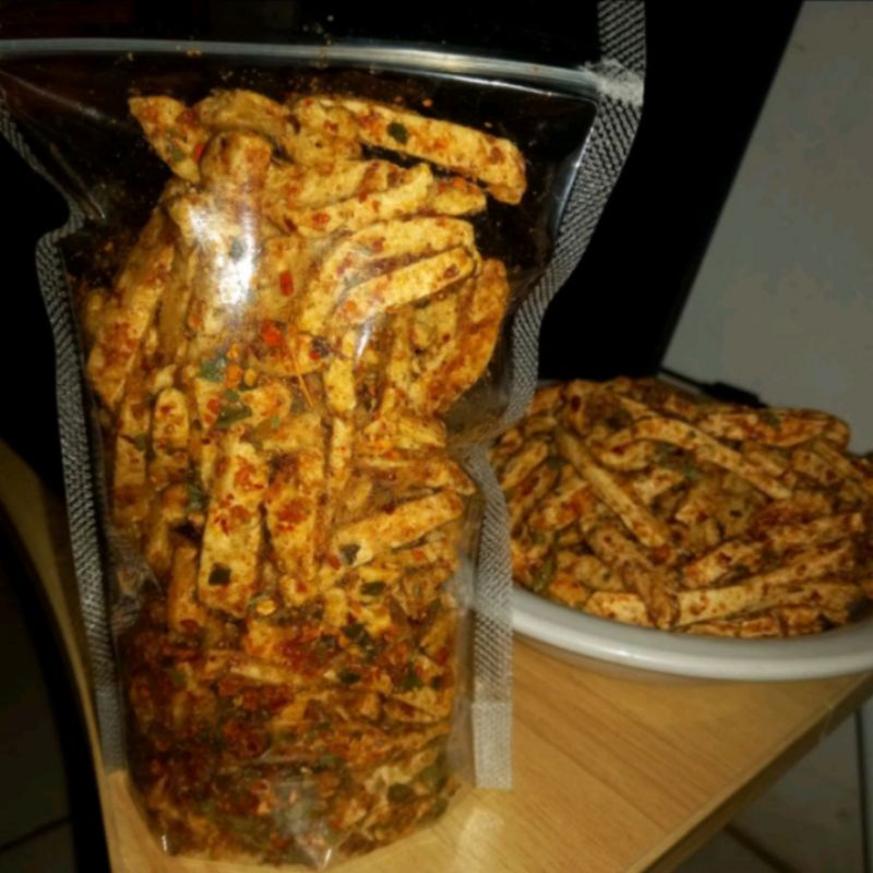 

basreng pedas gurih renyah daun jeruk 100gr