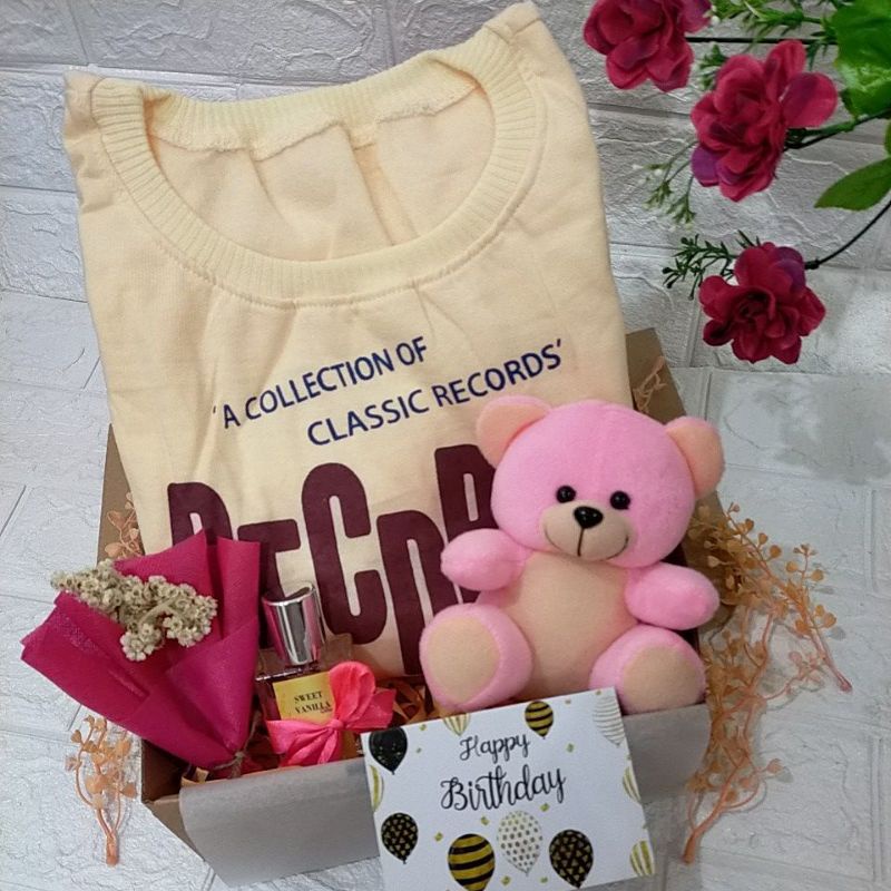 Hampers Ultah Kado Ultah Hampers Ulang Tahun Kado Ulang Tahun Gift Box Birthday Gift Kado Birthday Birthday Hampers Hampers Cewek Hampers Wanita Kado Wisuda Hampers Wisuda Kado Valentine Hampers Valentine Kado Pacar Hampers Natal Hampers lebaran