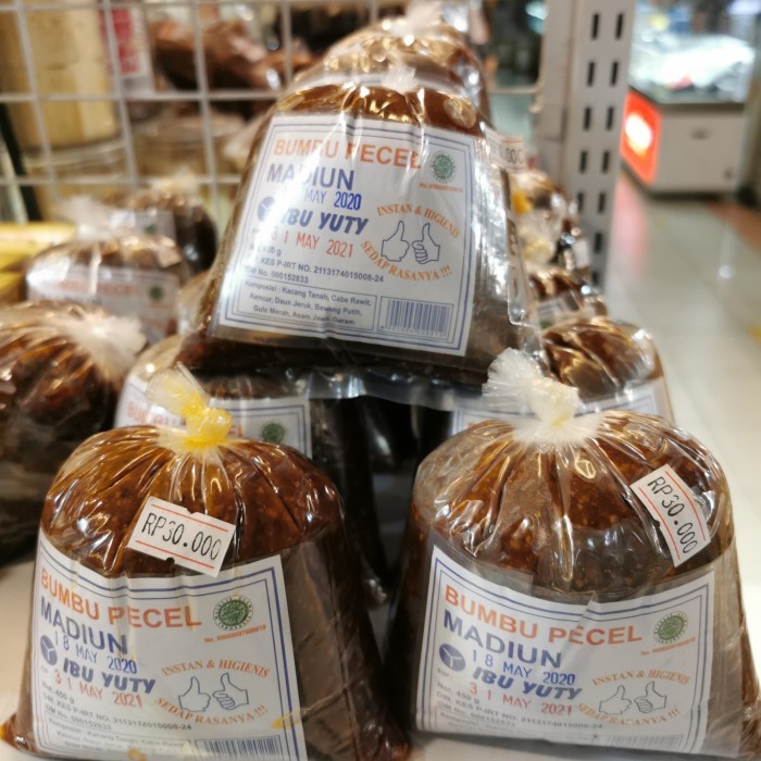 

NEW bumbu pecel madiun bu yuty instant instan sedap enak higenis