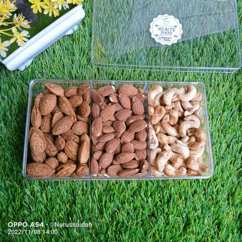 paket hampers mix nut exclusive oleh oleh haji dan umroh