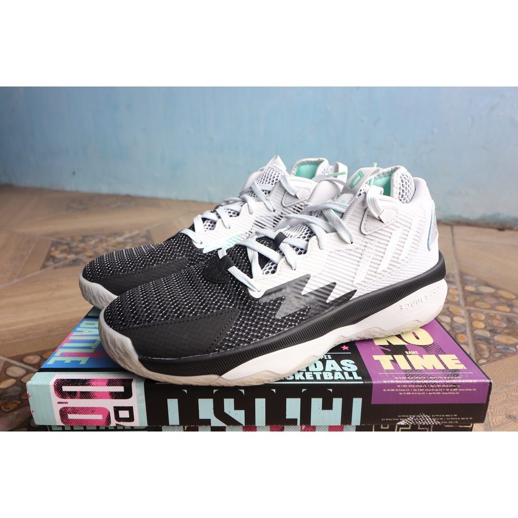 Sepatu Basket Adidas Dame 8 Original 100% Size 42