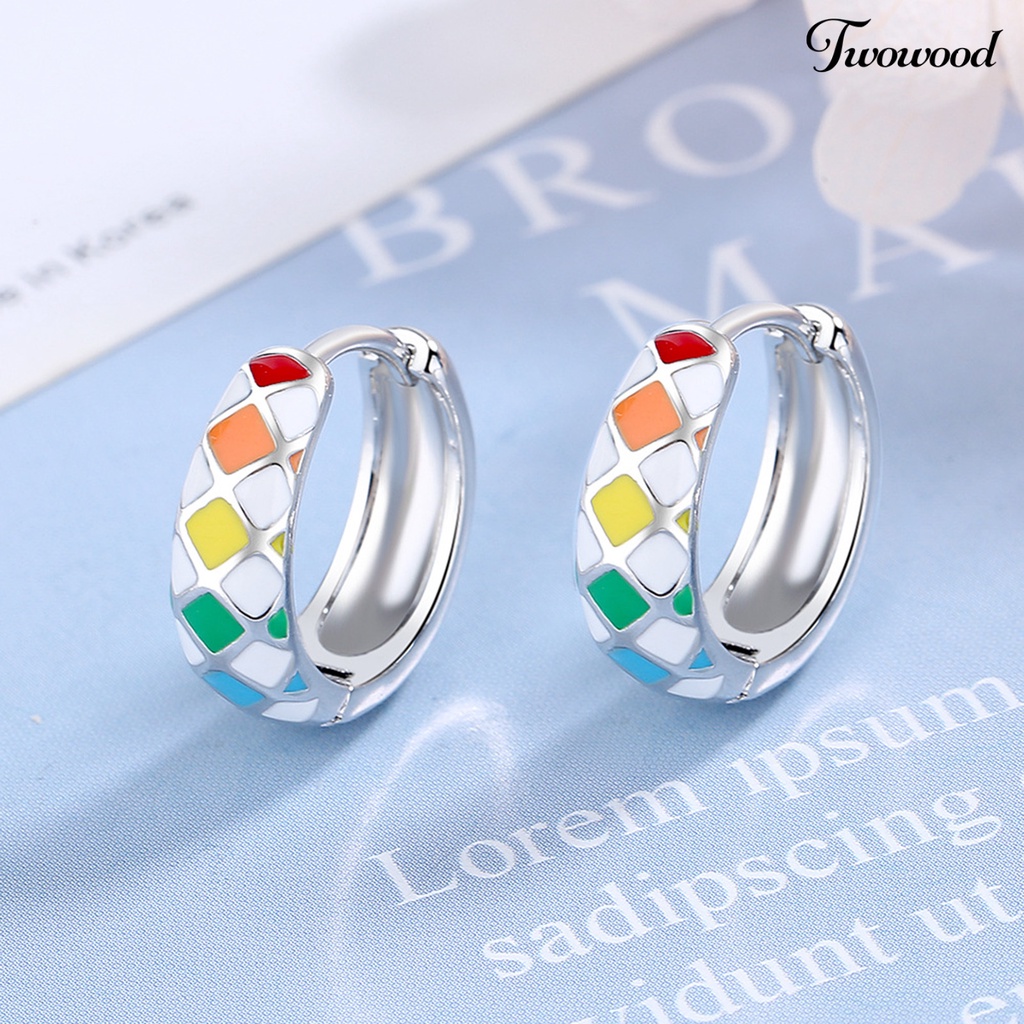 1 Pasang Anting Hoop Motif Kotak-Kotak Gaya Korea Untuk Wanita