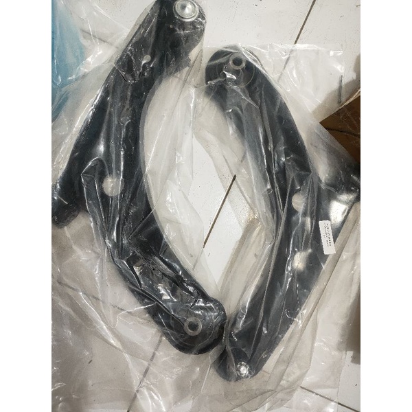 lower arm sayap brio mobilio kanan kiri