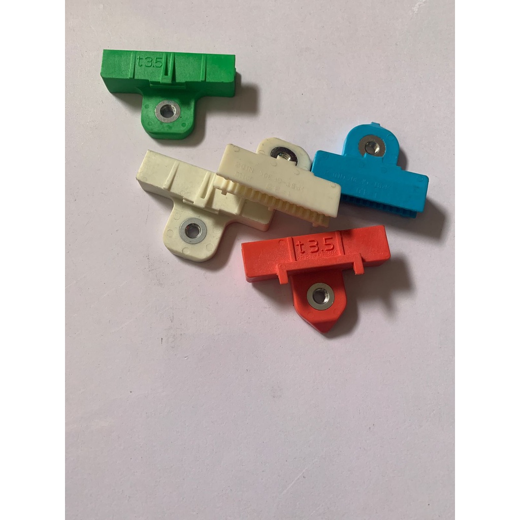 klip kancing penjepit kaca mobil jepitan kaca mobil universal