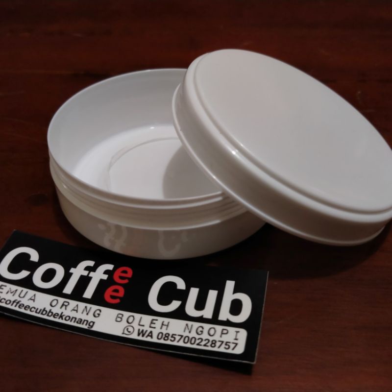 Kaleng Plastik wadah mbako