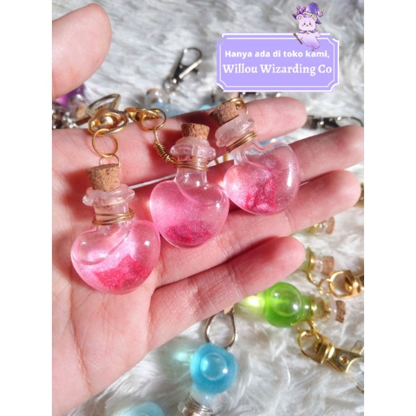 Harry Potter Potion Mini Potion KEYCHAIN KALUNG Gantungan Kunci Vial Botol Kaca Willou Wizarding Co