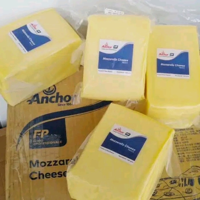 

T0P ANCHOR MOZZARELLA KEJU MOZZA 1KG NICE