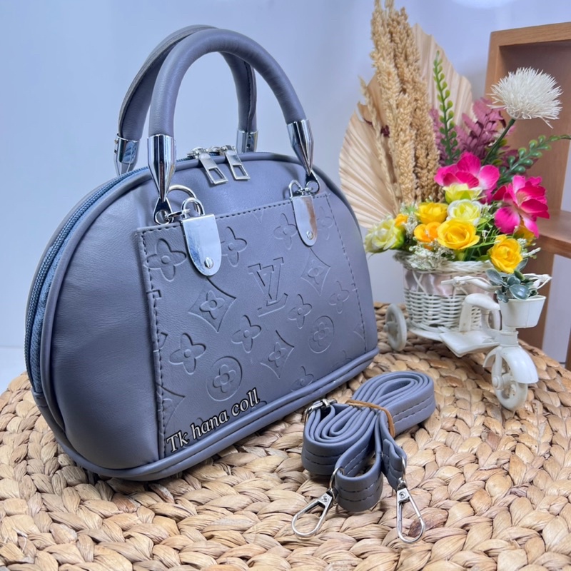 TAS WANITA ALMA MINI EMBOS/TAS KERANG WANITA SIZE 22x18CM MOTIF RENDOM