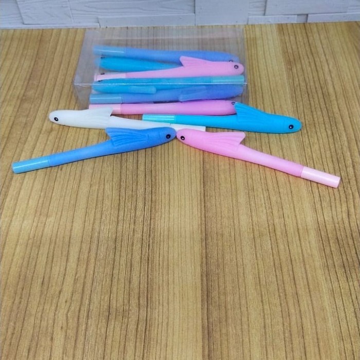 

Pen gel kepala karet bentuk ikan terbang isi 12 ols76