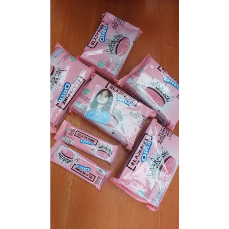 

BLACKPINK OREO (LIMITED EDITION)