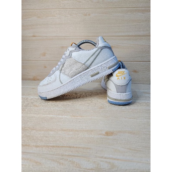 

Nike Air Force 1 React Second