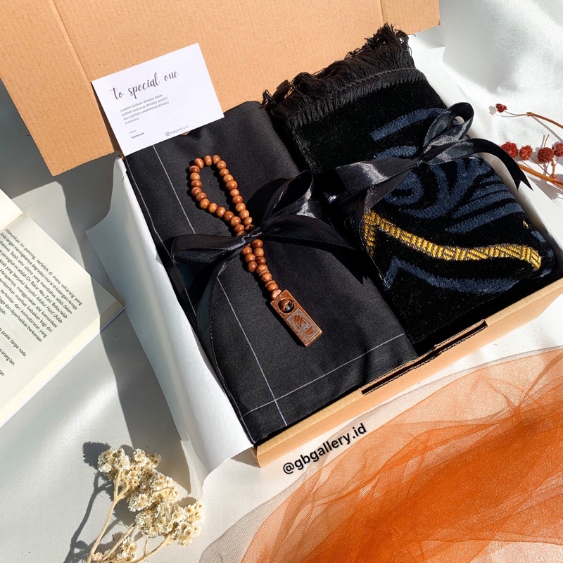 

GIFT BOX ALAT SHOLAT | KADO HADIAH COWOK GANTENG