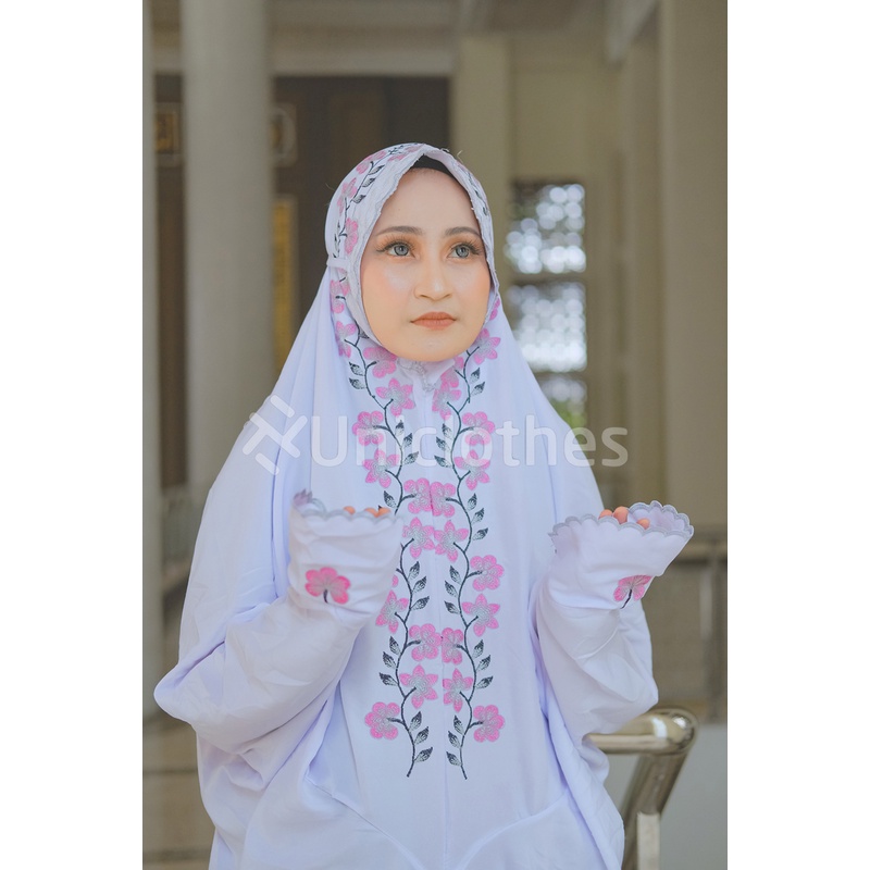 MUKENA LAJURAN TERUSAN LANGSUNGAN MUKENAH SANTRI DEWASA REMAJA PUTIH BORDIR MOTIF BUNGA RAMBAT DEPAN