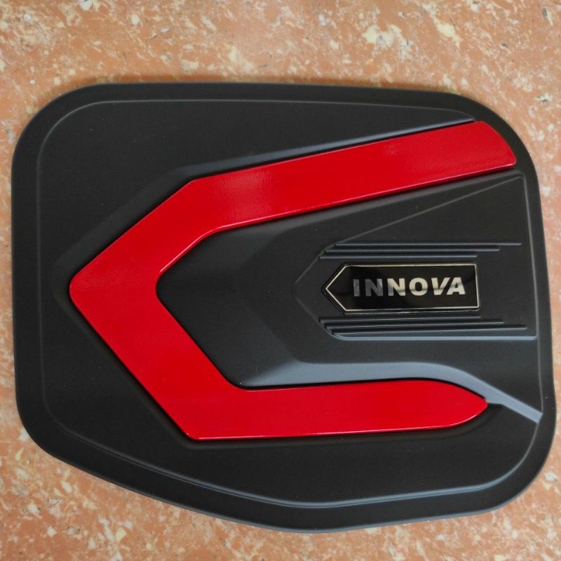 Tank cover TUTUP BENSIN TOYOTA ALL NEW INNOVA INOVA reborn 2016 sampai 2023 MOTIF CARBON hitam doff chrome crome ribon venturer 2022 2017 2018 2019 2020 2021