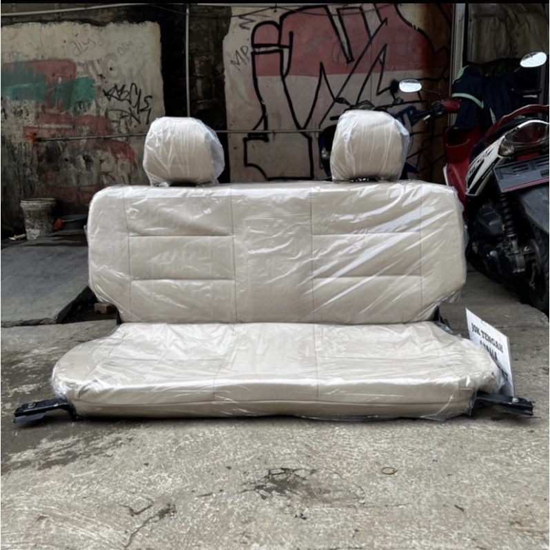 jok belakang isuzu panter