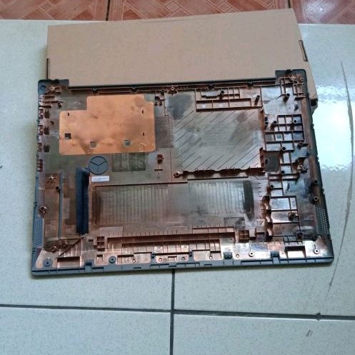 casing bawah lenovo ideapad slim 1-14ast-05 1 14ast 05 14ast-05