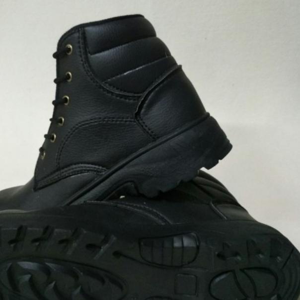 Sepatu Kickers Safety BOOT Sepatu Safety Hitam - Hitam, 39