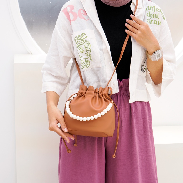 Handmadeshoesby - [Tas Murah] Tas Arinsa (Accesoris Mutiara Random)