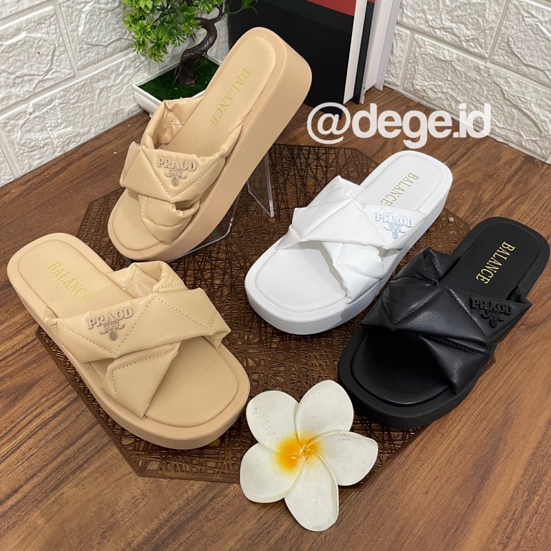 sandal jelly jepit dan silang tebal import mewah wanita