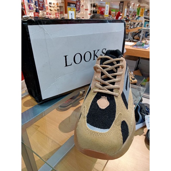 sepatu pria keren dari looks