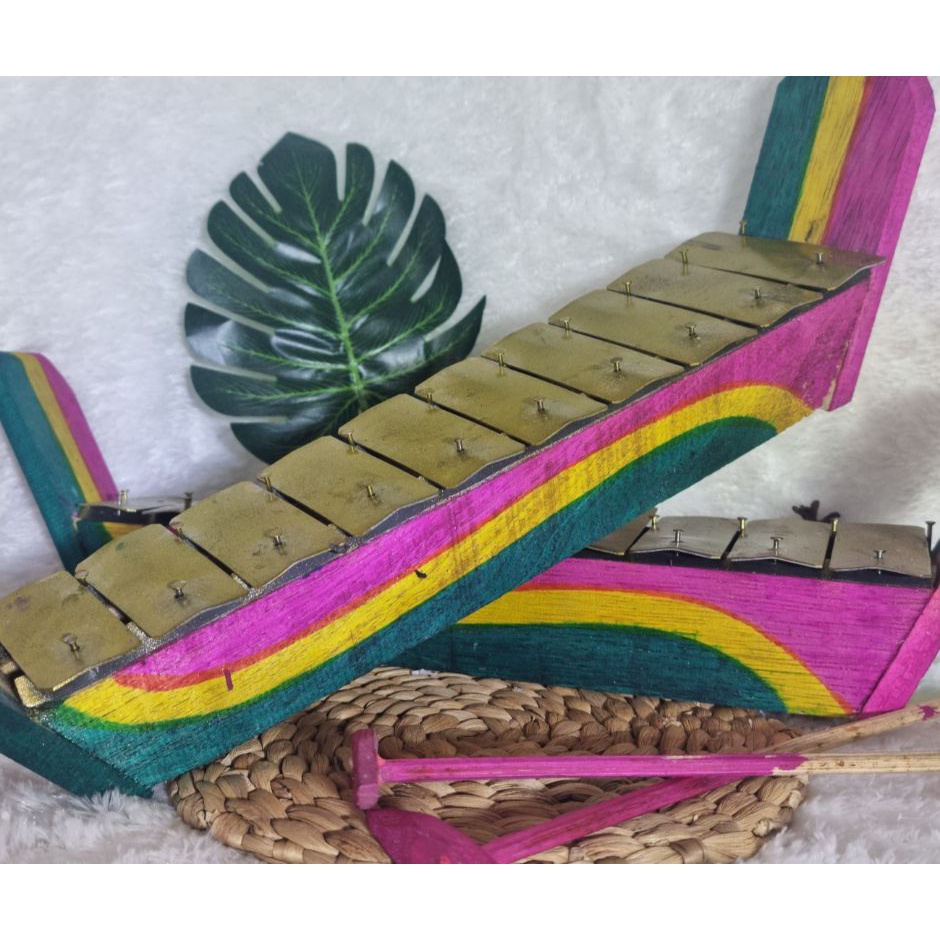 Mainan anak gamelan mini Nong Ning Gamelan Anak Gamelan Kecil Mini Cilik Saron + Pentungan nong Ning