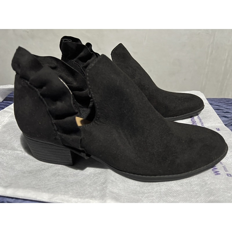 American Eagle Boots (Black)