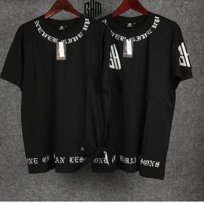 Sale Terbatas KAOS ORIGINAL GHAMO TSHIRT ORIGINAL GHAMO KAOS TULISAN MELENGKUNG KAOS TULISAN DILEHER