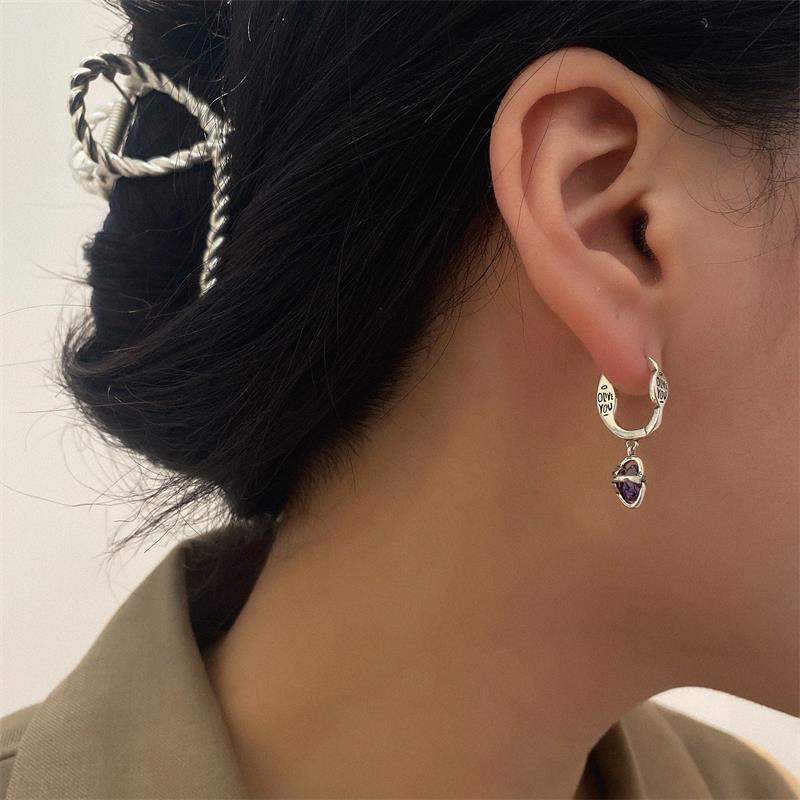 Anting Gantung Panjang Tusuk Gaya Vintage Korea Motif Geometri Aksen Zircon Ungu Untuk Perhiasan Wanita