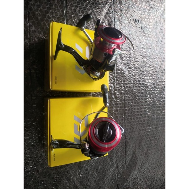 Reel daiwa MG S 2000