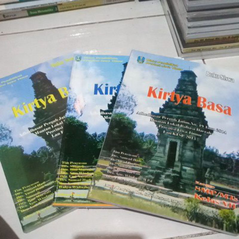 BUKU PELAJARAN SMP KELAS 7,8,9 BAHASA JAWA KIRTYA BASA ORIGINAL
