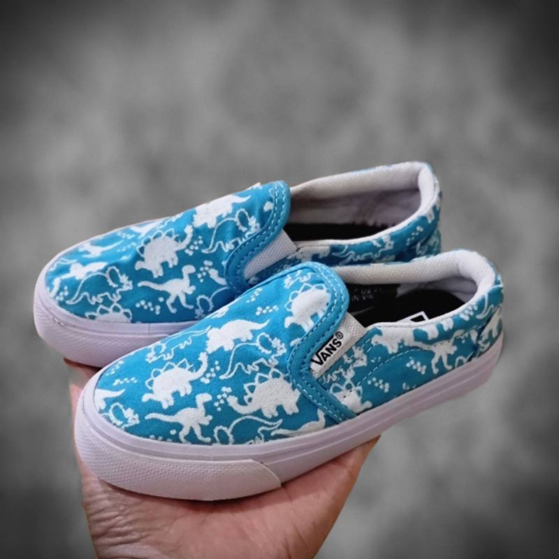 Sepatu Slip On Anak Terbaru Bahan Kanvas