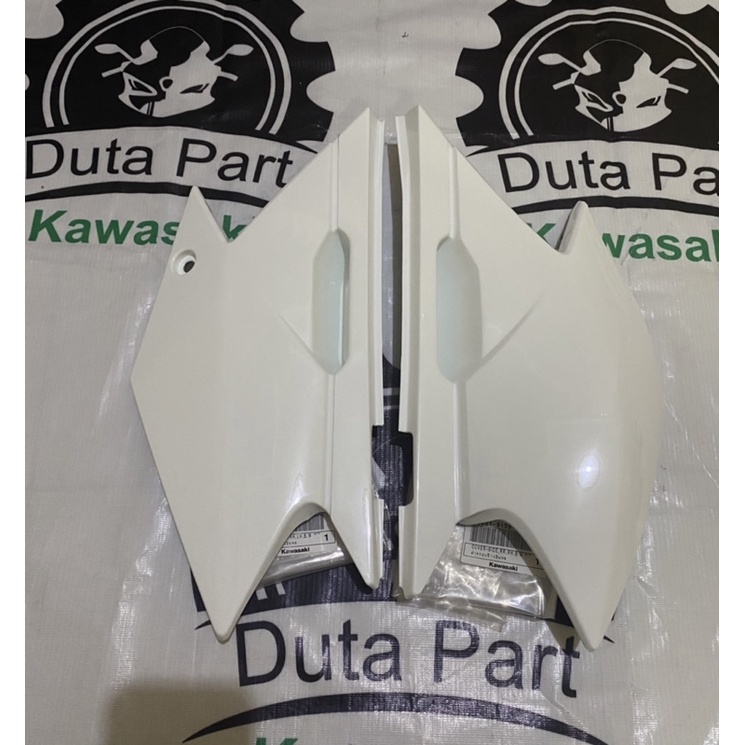 COVER BODY BELAKANG PANEL BODY KLX140 KLX 140 ORIGINAL