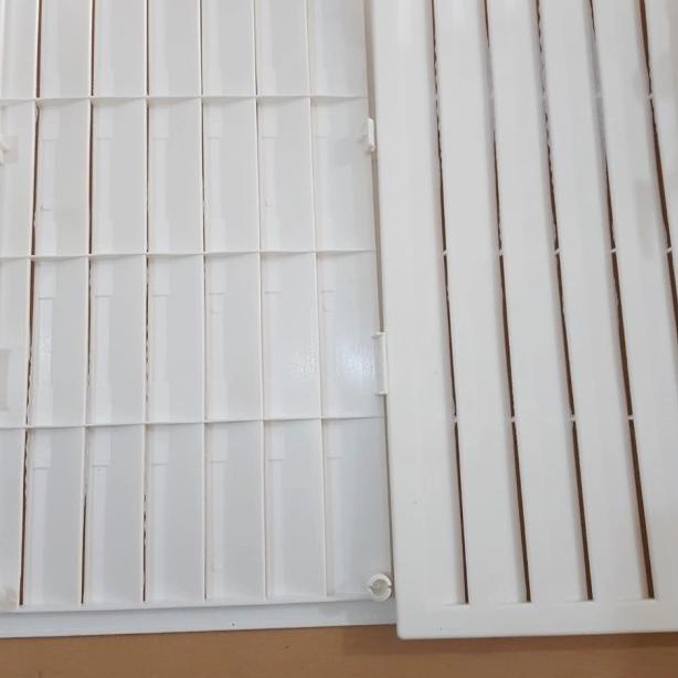 jalusi/lubang angin pintu pvc - Putih